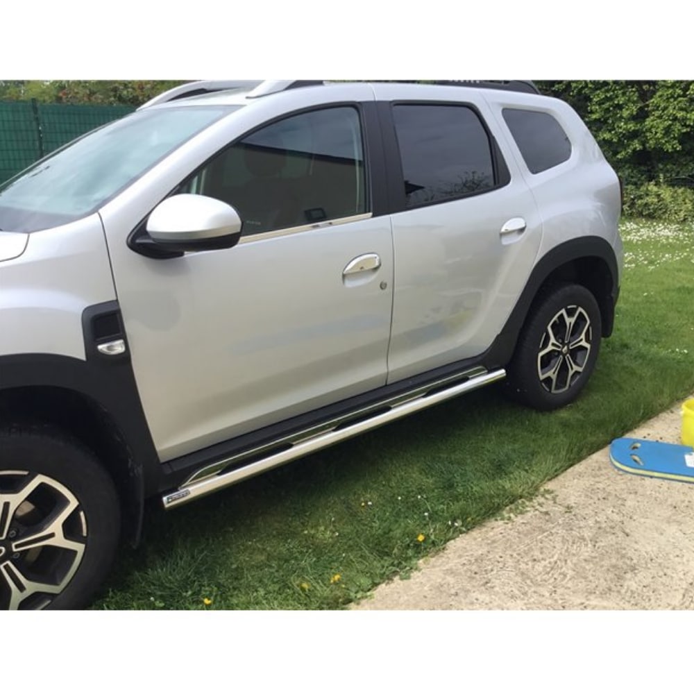 Dacia Duster <2018 terasest küljerauad 1 Dacia Duster <2018 terasest küljerauad
