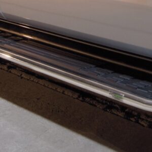 Toyota Land Cruiser 120 2002-2009 plastmassist astmetega astmelauad