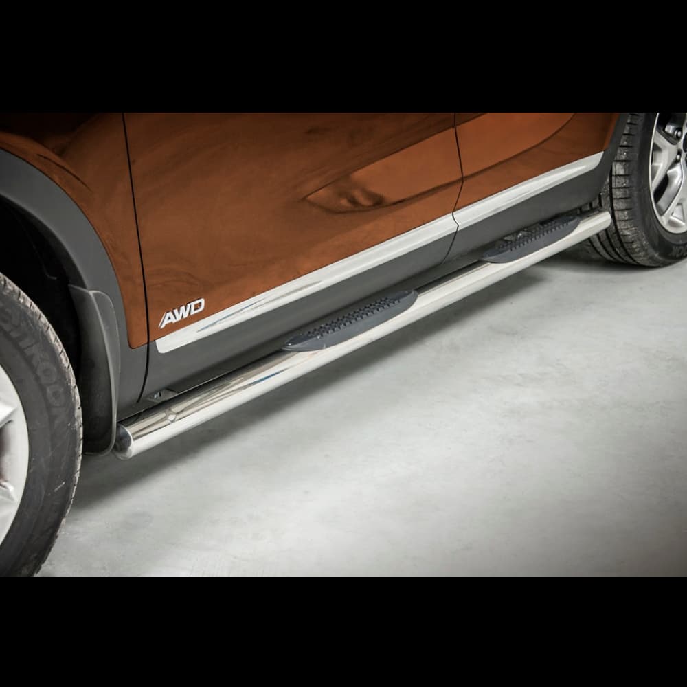 Kia Sorento 2015-2020 küljerauad plastmassist astmetega 1 Kia Sorento 2015-2020 küljerauad plastmassist astmetega