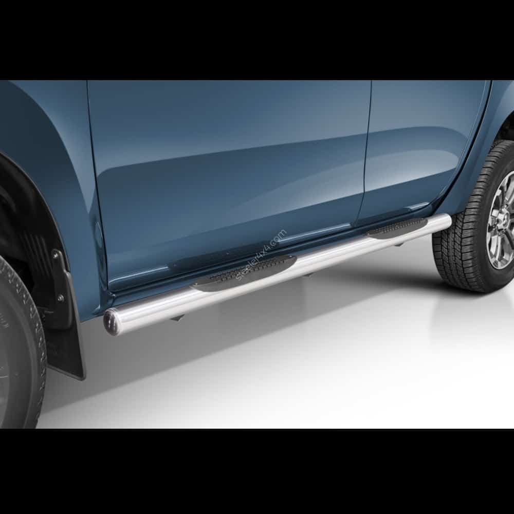 Mitsubishi L200 2015-2020 küljerauad plastmassist astmetega 1 Mitsubishi L200 2015-2020 küljerauad plastmassist astmetega