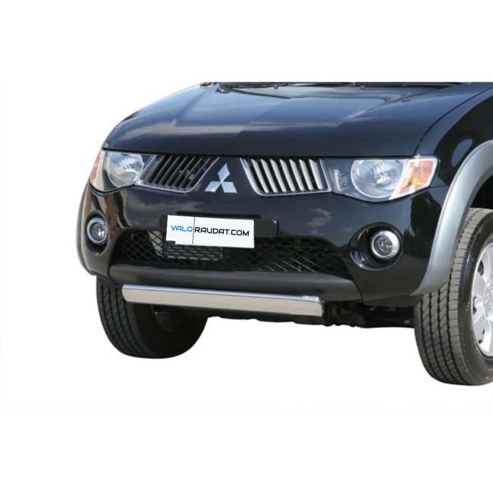 Mitsubishi L200 Double Cap 2006-2009 esistange kaitseraud 1 Mitsubishi L200 Double Cap 2006-2009 esistange kaitseraud