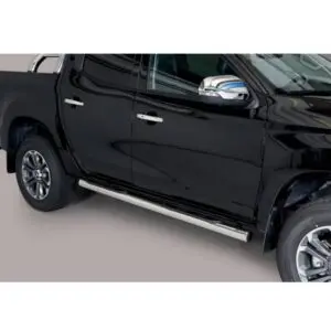 Mitsubishi L200 Double Cap 2019 küljerauad plastmassist astmetega