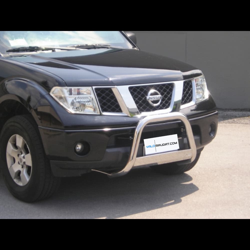 Nissan Navara 2005-2010 kaitseraud vaherauaga 1 Nissan Navara 2005-2010 kaitseraud vaherauaga