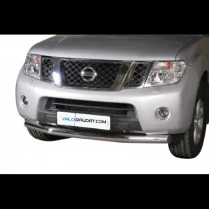 Nissan Navara <2010 terasest esistange kaitseraud