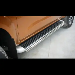 Nissan Navara NP300 2015< terasest astmelauad küljeraudadega