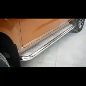 Nissan Navara NP300 2015< terasest astmelauad