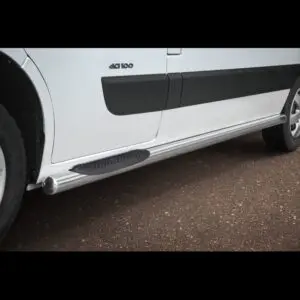 Renault Master 2010-2019 küljerauad plastmassist astmetega