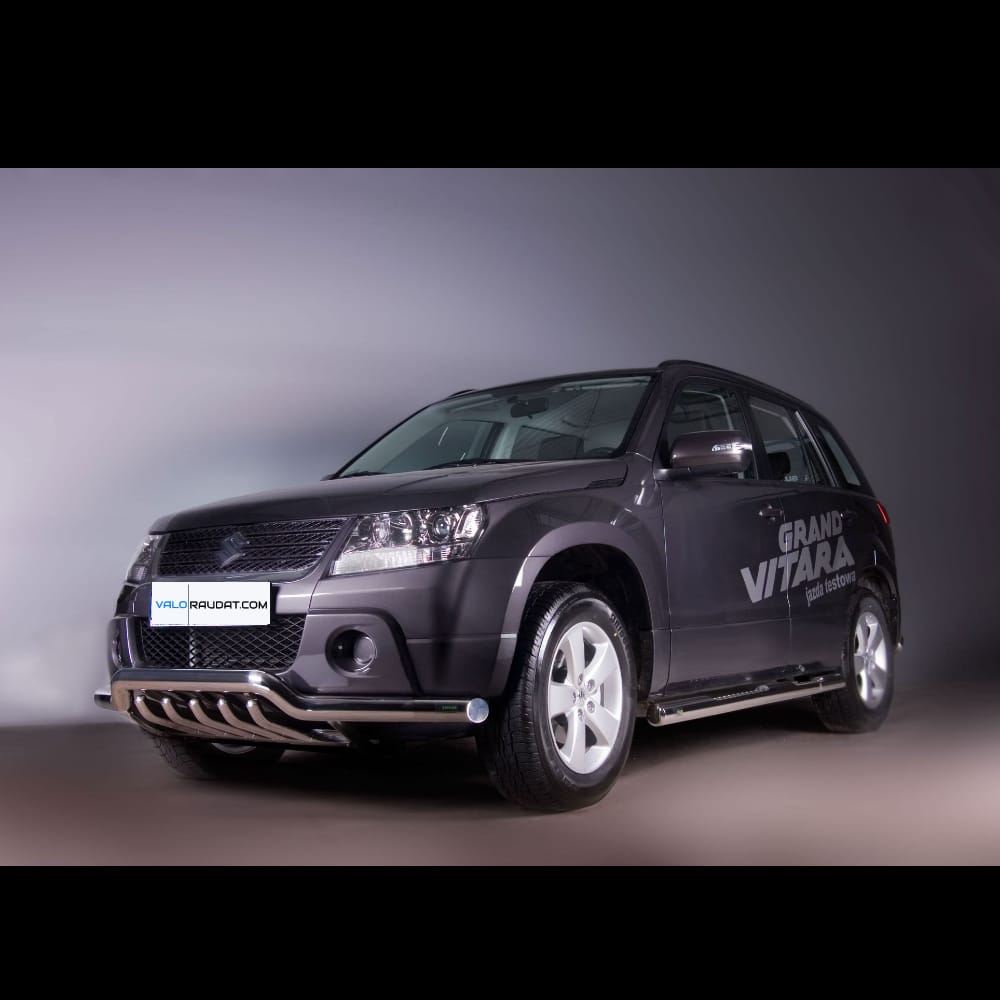 Suzuki Grand Vitara 2006-2014 esistange kaitseraud hammastega 1 Suzuki Grand Vitara 2006-2014 esistange kaitseraud hammastega