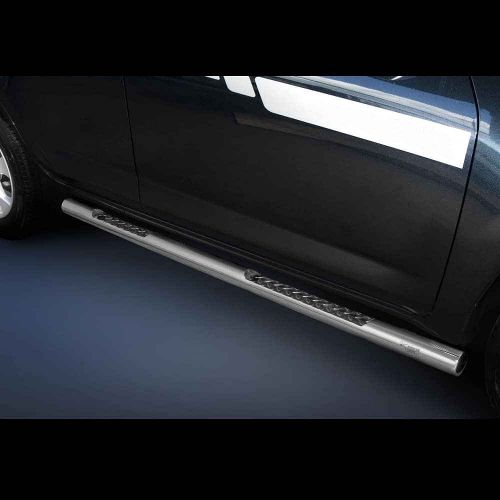 Toyota RAV4 2010-2013 terasest küljerauad astmetega 1 Toyota RAV4 2010-2013 terasest küljerauad astmetega